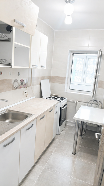 1 Mai garsoniera de inchiriat, moderna, Hanu Drumetu strada Vladeasa,